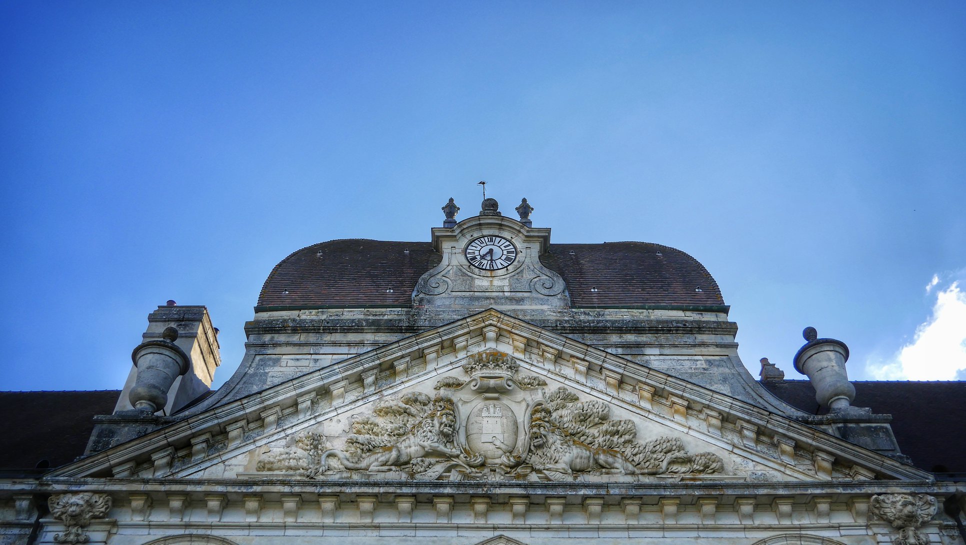 Château de Fontaine-Française - Vue 1